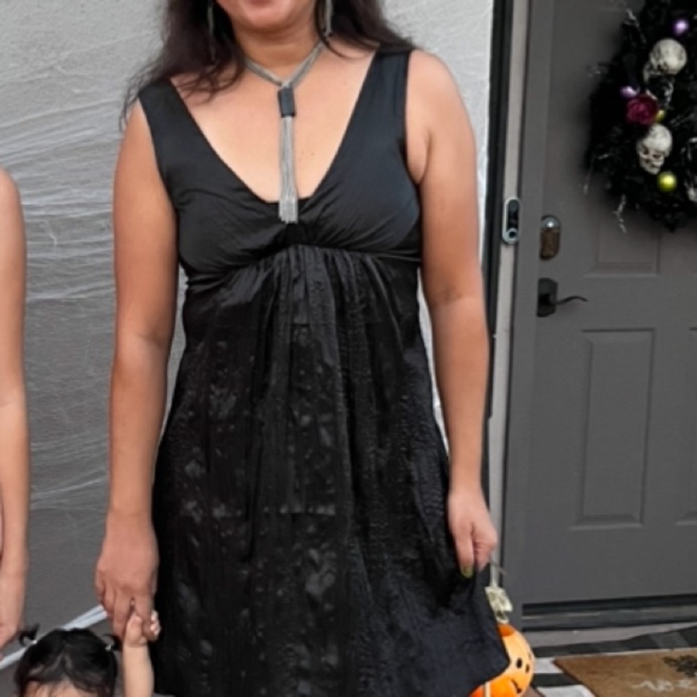 Little black dress medium